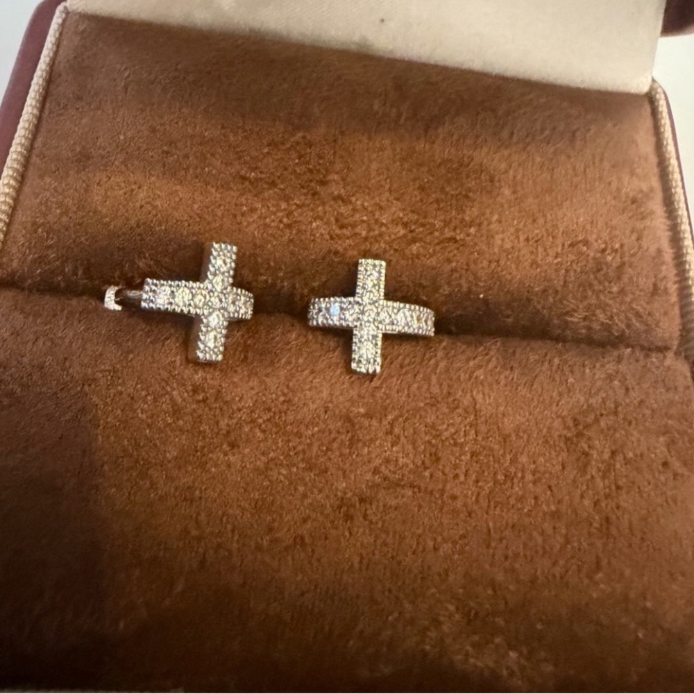 Elegant Silver Cross Earrings NWOT